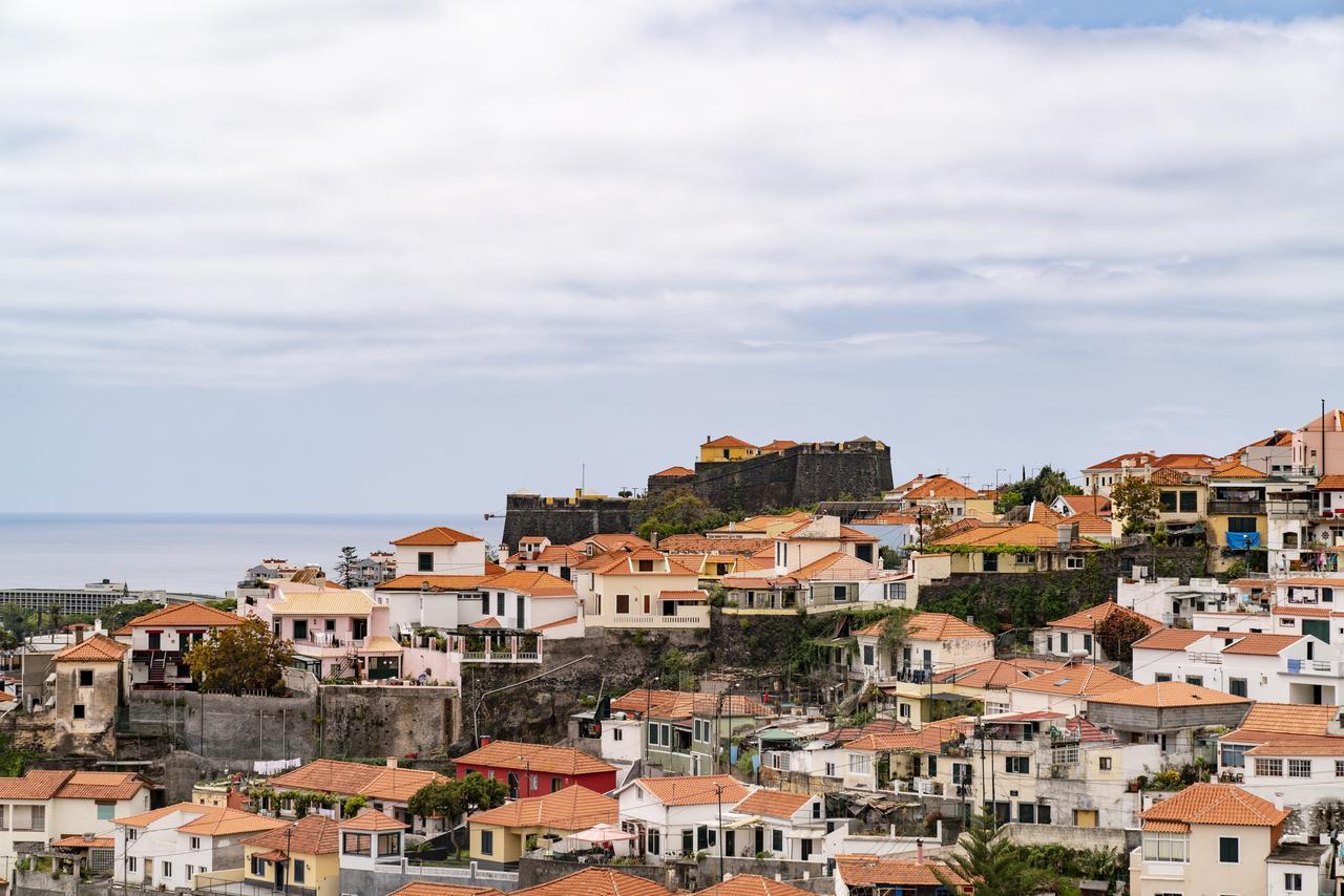 Quinta Deao I By An Island Apart Funchal  Bagian luar foto