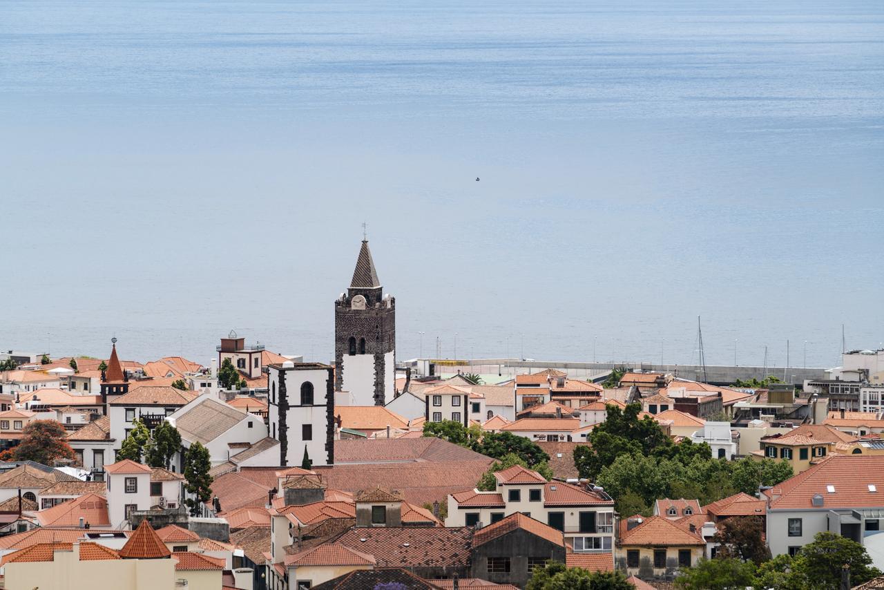 Quinta Deao I By An Island Apart Funchal  Bagian luar foto